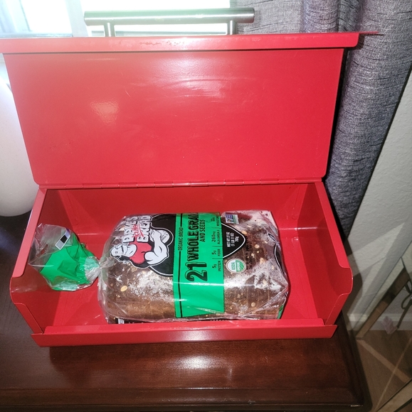 Bread Box - Picture 3 of 4